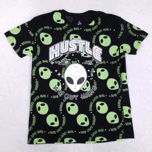 Launder Bailey Apparel Alien Hustle We Out Here Black Graphic T-Shirt XL